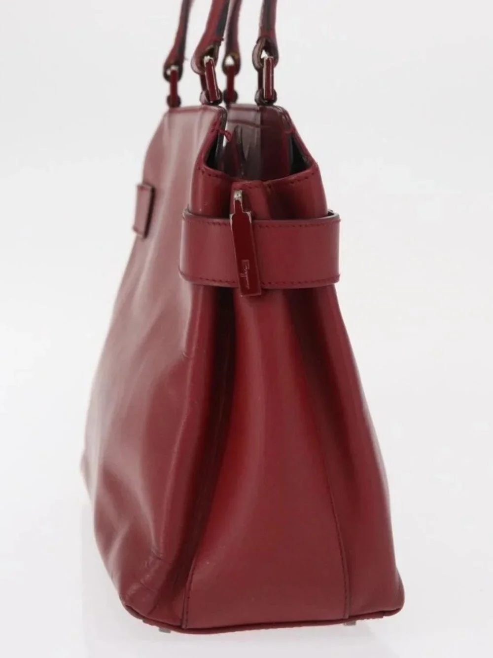 Salvatore Ferragamo Gancini Wanda Hand Bag Leather Red Silver Auth am10521